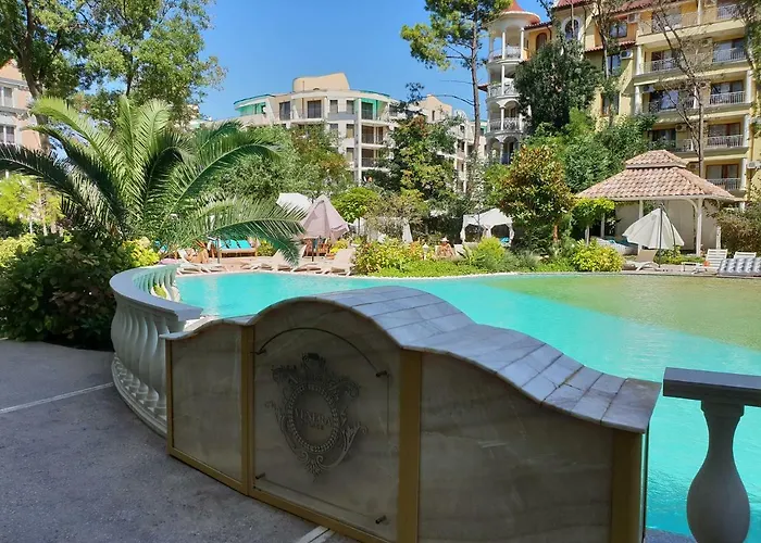 Anna On The Sunny Апартаменты Солнечный берег