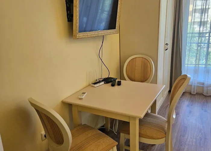 Anna On The Sunny * Slantschew brjag